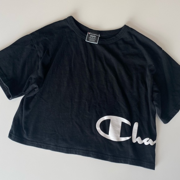 Women’s champion crop top medium - Picture 2 of 3